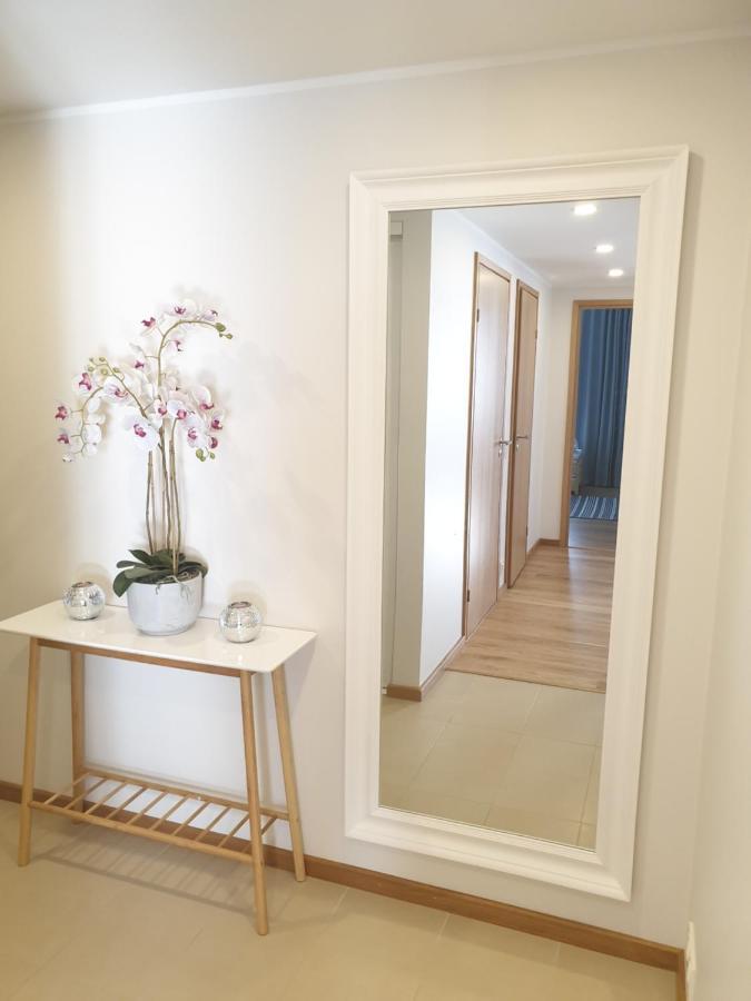 City Center Bright Home Talin Exterior foto
